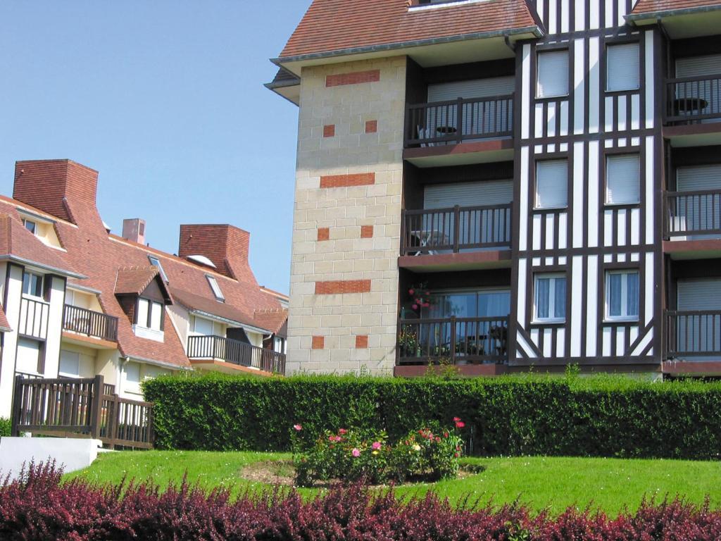 Lagrange Vacances Les Residences Villers-sur-Mer Ruang foto