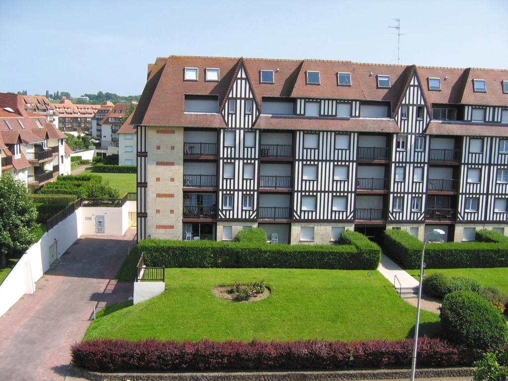 Lagrange Vacances Les Residences Villers-sur-Mer Ruang foto
